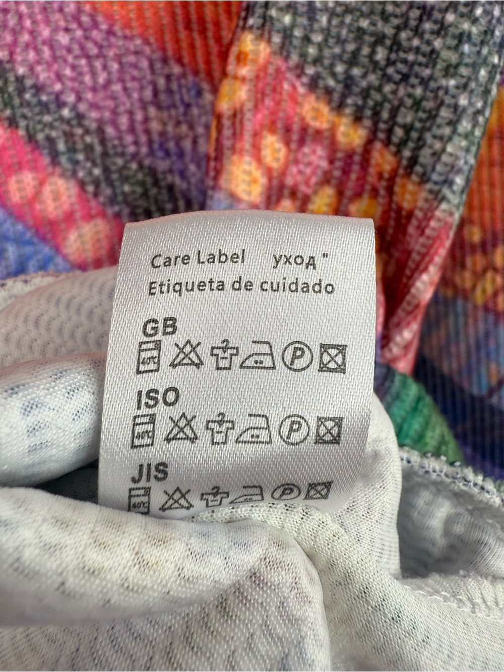 Sweater sunshine patchwork Sunburst Turtleneck Sweater - Vibrant Rainbow Knit - Picture 9 of 10